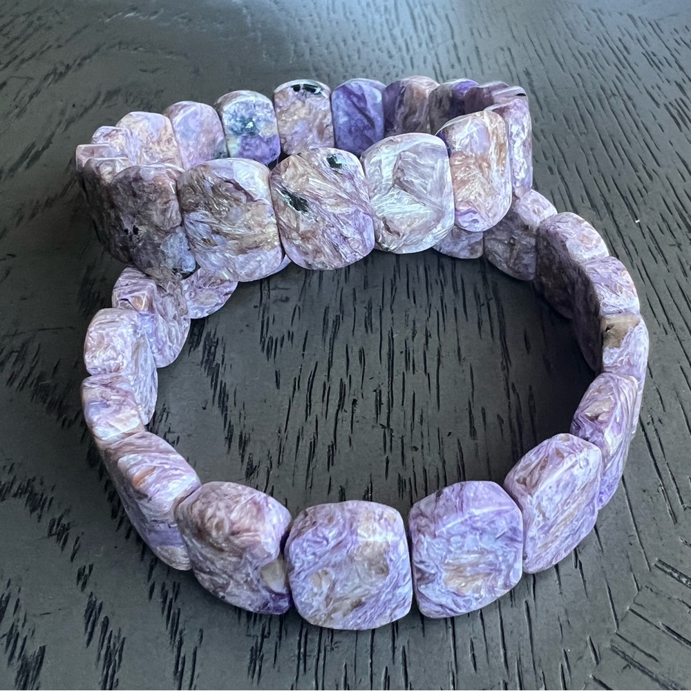 (ONE) Charoite soft bangle  SIZE 7’ - Picture 6 of 9
